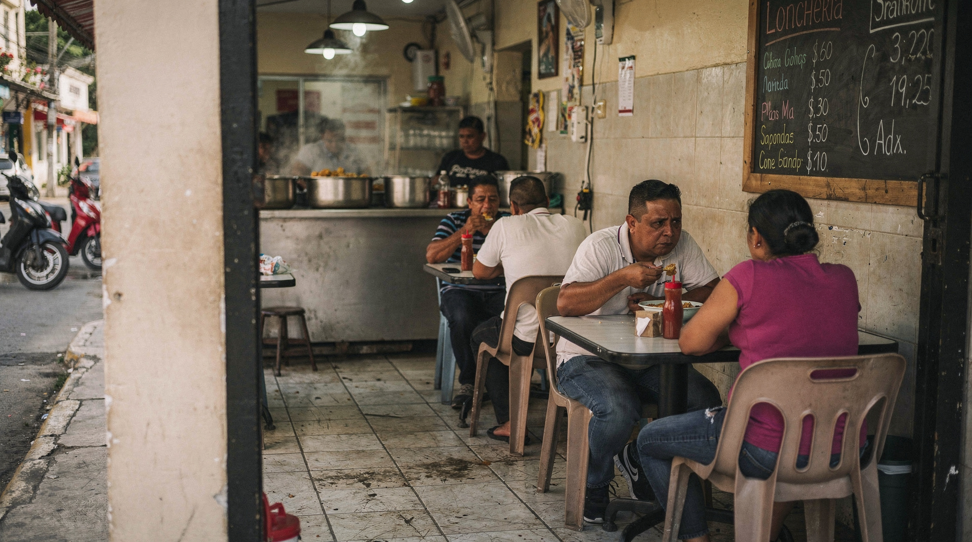 Cancún budget guide: real daily costs in MXN and USD